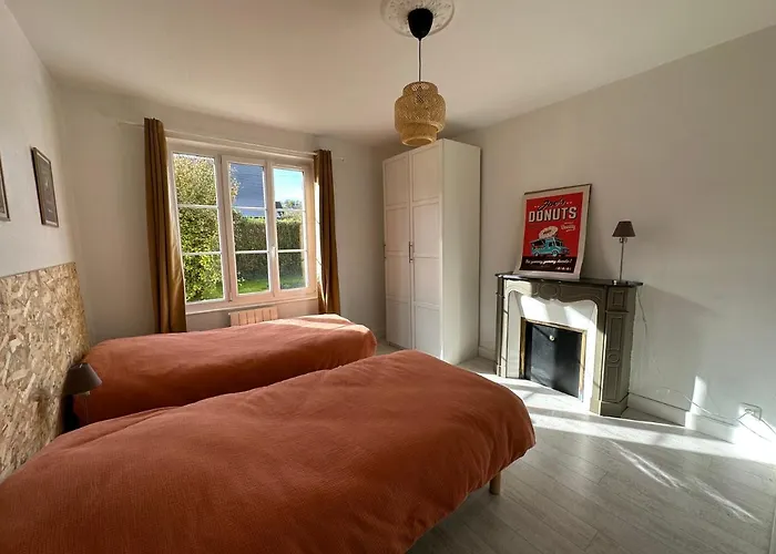 La Maison Des Declos Avec Parking Privé