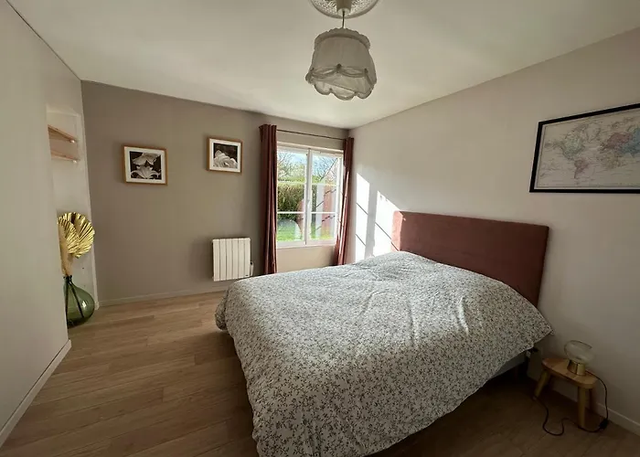 La Maison Des Declos Avec Parking Privé Hébergement de vacances Bayeux