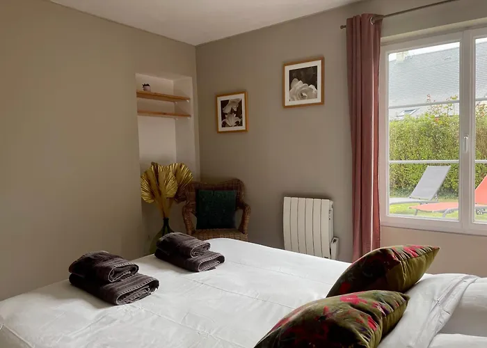 La Maison Des Declos Avec Parking Privé Hébergement de vacances Bayeux