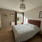 La Maison Des Declos Avec Parking Prive Vakantiehuis Bayeux