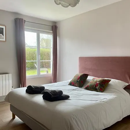 Ferienhaus La Maison Des Declos Avec Parking Prive
