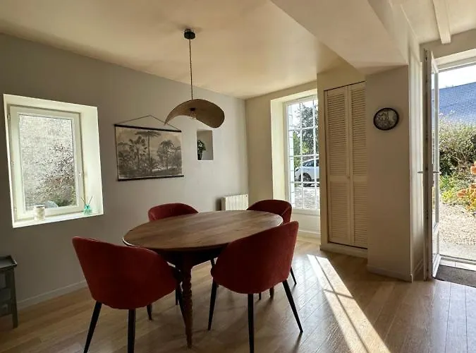 Holiday home La Maison Des Declos Avec Parking Prive Bayeux