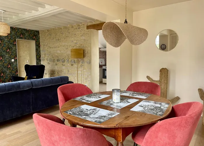 La Maison Des Declos Avec Parking Prive *